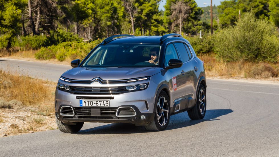 Στα ίδια λεφτά: Χώροι Kuga, άνεση C5 Aircross ή το hi-tech Tucson;